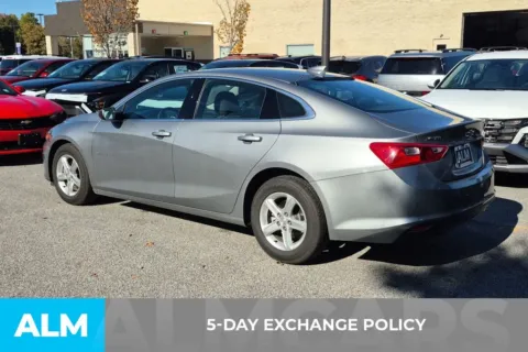 More photos of 2024 Chevrolet Malibu LT at ALM Hyundai Florence, SC