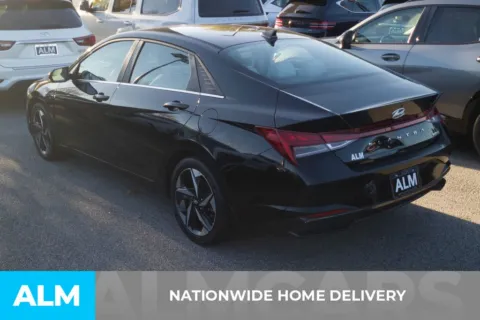 More photos of 2023 Hyundai Elantra Hybrid Limited at ALM Hyundai Florence, SC