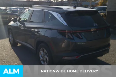 More photos of 2022 Hyundai Tucson SEL at ALM Hyundai Florence, SC