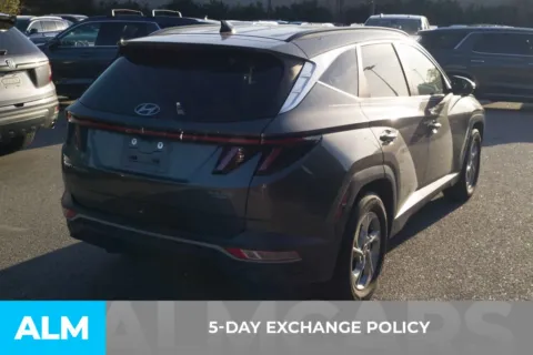 More photos of 2022 Hyundai Tucson SEL at ALM Hyundai Florence, SC