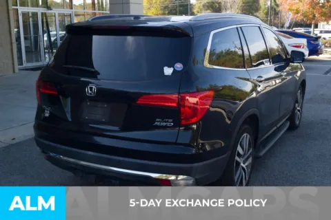 More photos of 2016 Honda Pilot Elite at ALM Hyundai Florence, SC