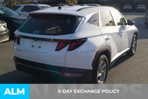 More photos of 2024 Hyundai Tucson SEL at ALM Hyundai Florence, SC