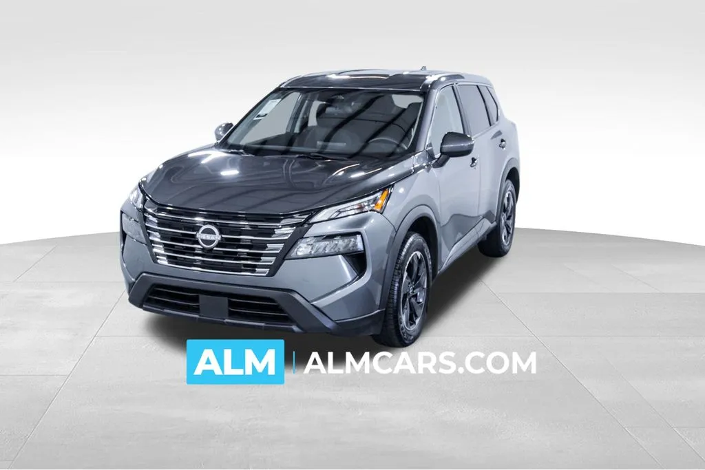 2024 Nissan Rogue SV's photo