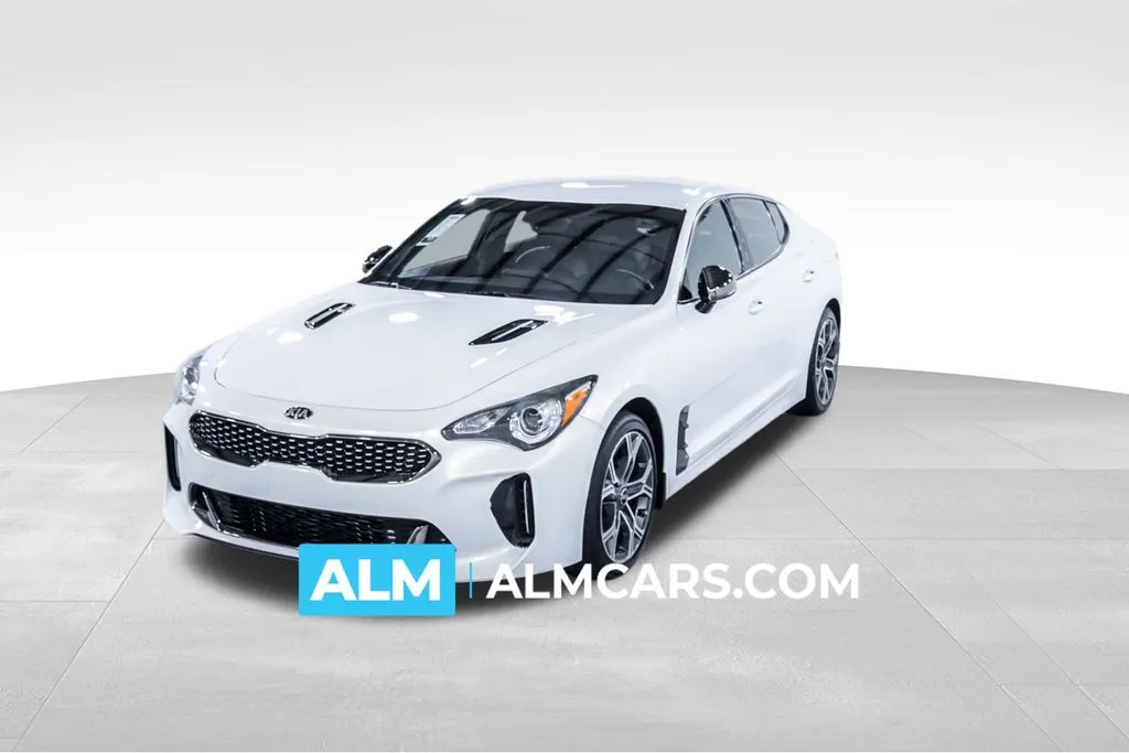 2021 Kia Stinger GT-Line's photo