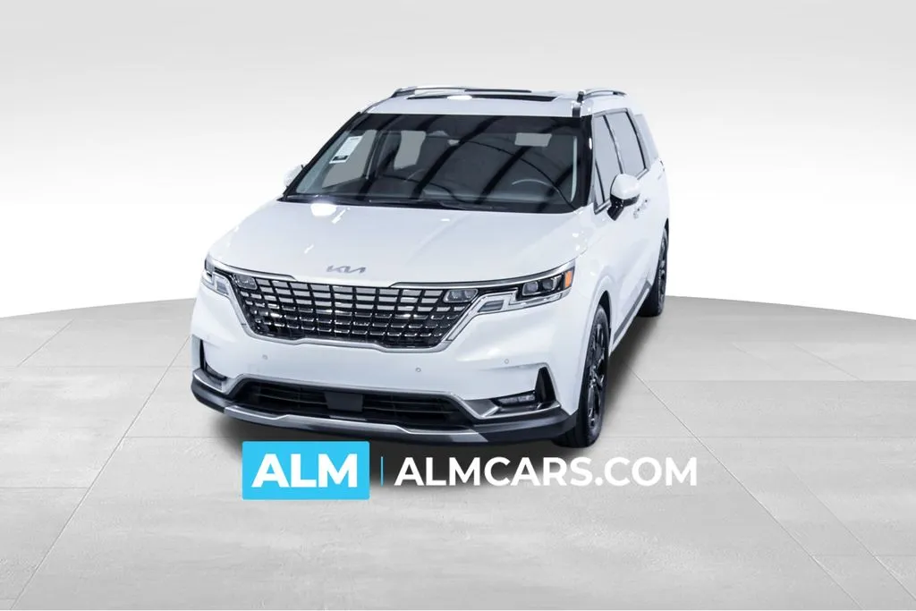 2024 Kia Carnival SX Prestige's photo