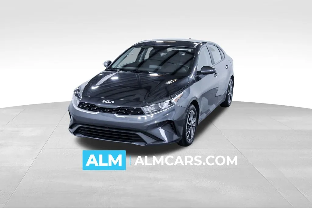 2024 Kia Forte LXS's photo