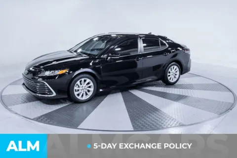 More photos of 2021 Toyota Camry LE at ALM Kia South, GA