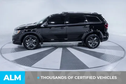 More photos of 2019 Dodge Journey Crossroad at ALM Kia South, GA