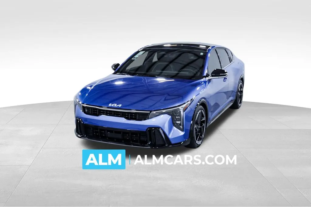 2025 Kia K4 GT-Line's photo