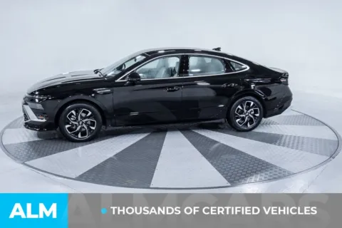 More photos of 2025 Hyundai Sonata SEL at ALM Kia South, GA