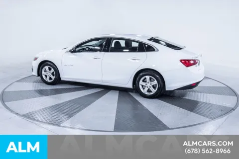 More photos of 2024 Chevrolet Malibu LT at ALM Kia South, GA