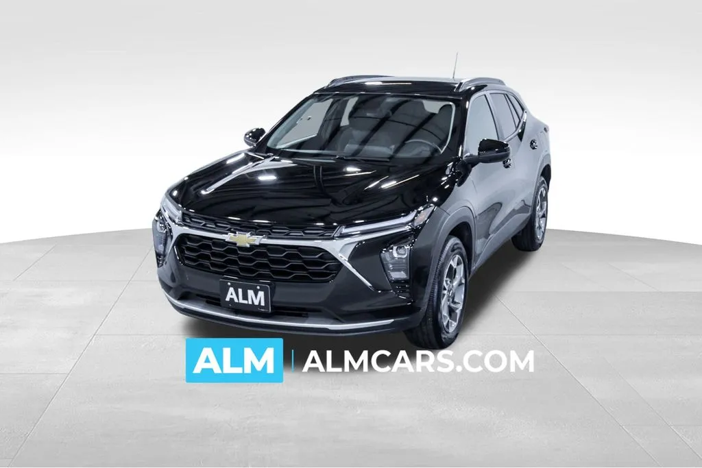 Black 2025 Chevrolet Trax LT for sale in Union City, GA