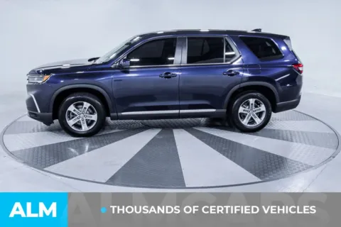 More photos of 2024 Honda Pilot EX-L at ALM Kia South, GA