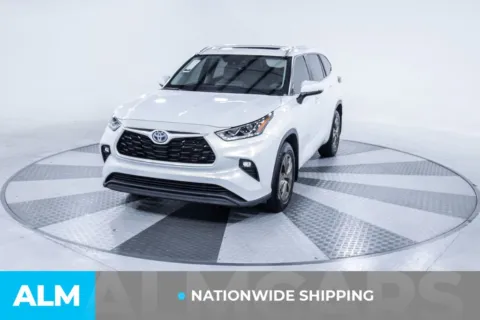 Another view of 2023 Toyota Highlander Hybrid Bronze Edition for sale in Union City, GA at ALM Kia South