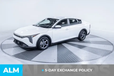 More photos of 2025 Kia K4 LXS at ALM Kia South, GA