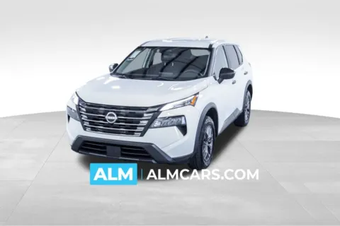 White 2024 Nissan Rogue S for sale in Union City, GA