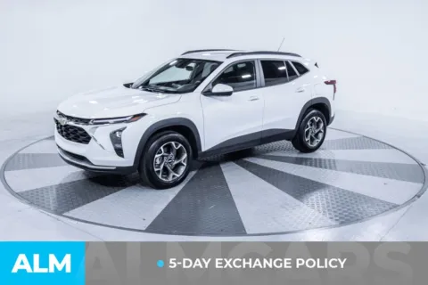 More photos of 2025 Chevrolet Trax LT at ALM Kia South, GA