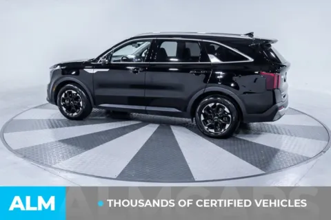 More photos of 2024 Kia Sorento S at ALM Kia South, GA