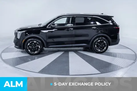 More photos of 2024 Kia Sorento S at ALM Kia South, GA