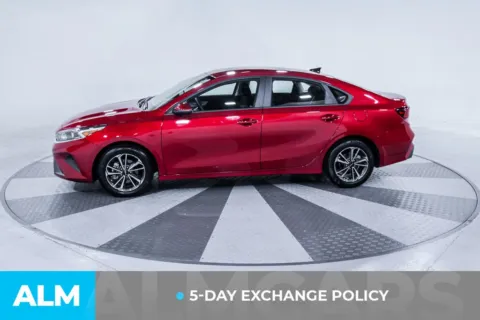 More photos of 2024 Kia Forte LXS at ALM Kia South, GA