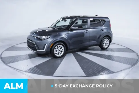More photos of 2025 Kia Soul LX at ALM Kia South, GA