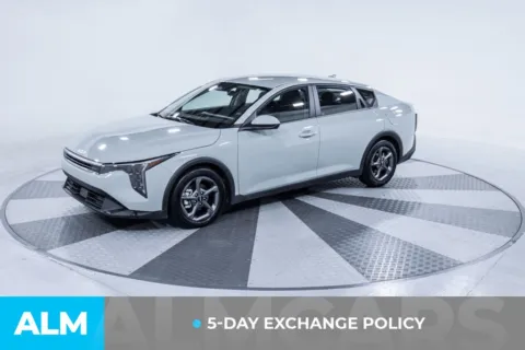 More photos of 2025 Kia K4 LXS at ALM Kia South, GA