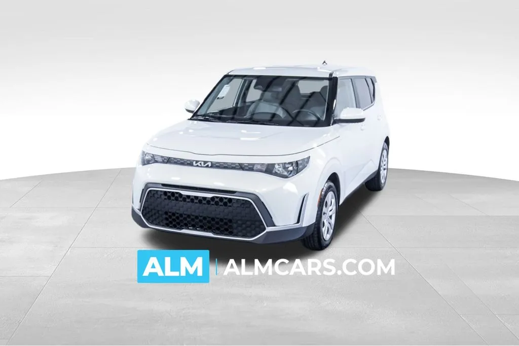 White 2025 Kia Soul LX for sale in Union City, GA