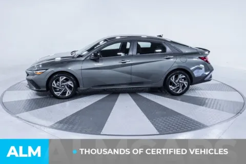 More photos of 2025 Hyundai Elantra SEL Sport at ALM Kia South, GA