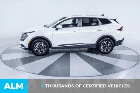 More photos of 2024 Kia Sportage LX at ALM Kia South, GA