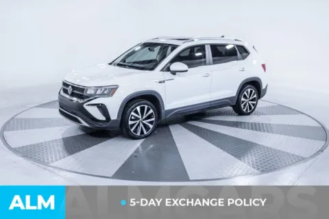 More photos of 2022 Volkswagen Taos 1.5T SE at ALM Kia South, GA