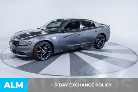 More photos of 2022 Dodge Charger SXT at ALM Kia South, GA