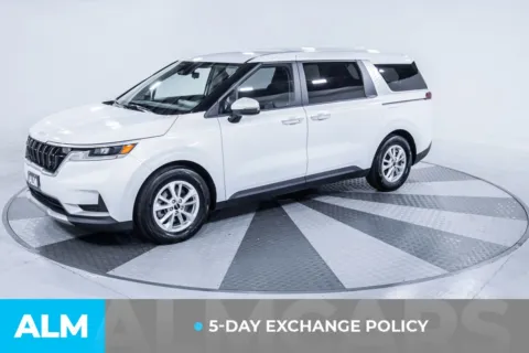 More photos of 2024 Kia Carnival LX at ALM Kia South, GA