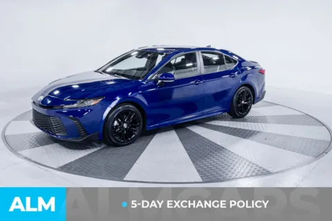 More photos of 2025 Toyota Camry SE at ALM Kia South, GA