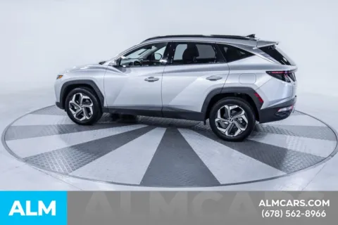 More photos of 2022 Hyundai Tucson Limited at ALM Kia South, GA