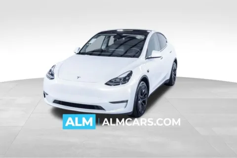 White 2025 Tesla Model Y Long Range for sale in Union City, GA