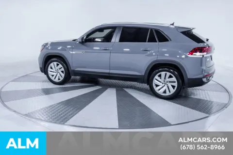 More photos of 2022 Volkswagen Atlas Cross Sport 3.6L V6 SE w/Technology at ALM Kia South, GA