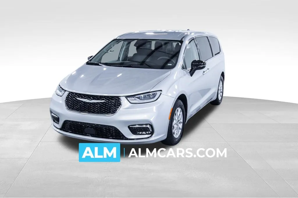 Silver 2024 Chrysler Pacifica Touring L for sale in Union City, GA