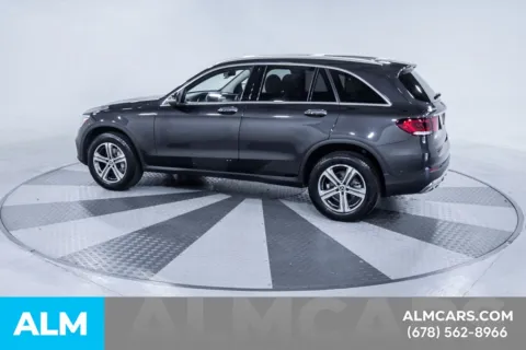 More photos of 2022 Mercedes-Benz GLC 300 at ALM Kia South, GA