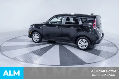 More photos of 2025 Kia Soul LX at ALM Kia South, GA
