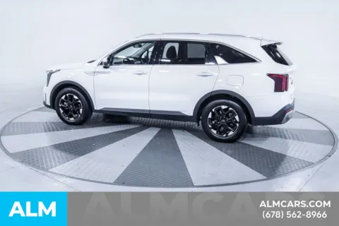 More photos of 2024 Kia Sorento S at ALM Kia South, GA
