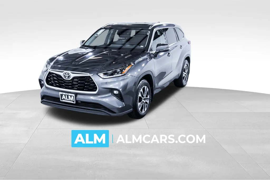 Used 2021 Toyota Highlander XLE for sale in Union City, GA at ALM