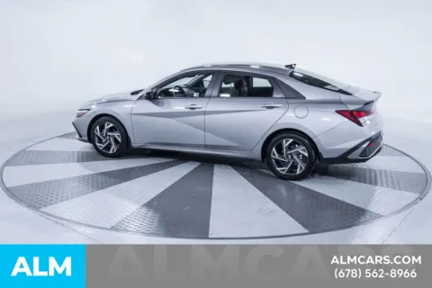 More photos of 2025 Hyundai Elantra SEL Sport at ALM Kia South, GA