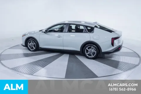 More photos of 2025 Kia K4 LXS at ALM Kia South, GA