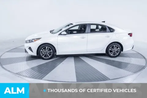 More photos of 2023 Kia Forte LXS at ALM Kia South, GA