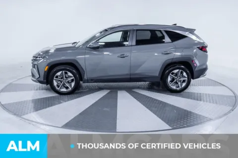 More photos of 2025 Hyundai Tucson SEL at ALM Kia South, GA