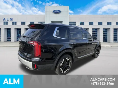 More photos of 2024 Kia Telluride S at ALM Kia South, GA