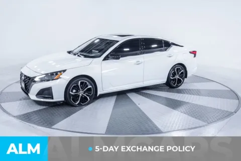 Another view of 2023 Nissan Altima 2.5 SR for sale in Union City, GA at ALM Kia South