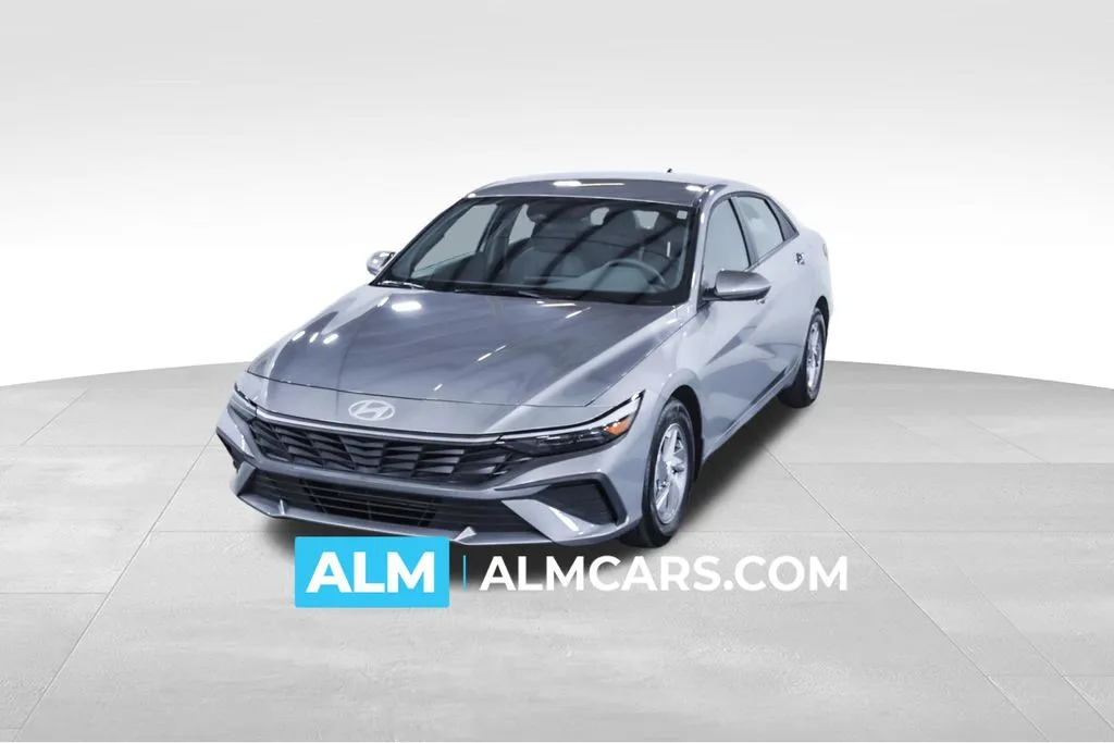 Gray 2025 Hyundai Elantra SE for sale in Union City, GA