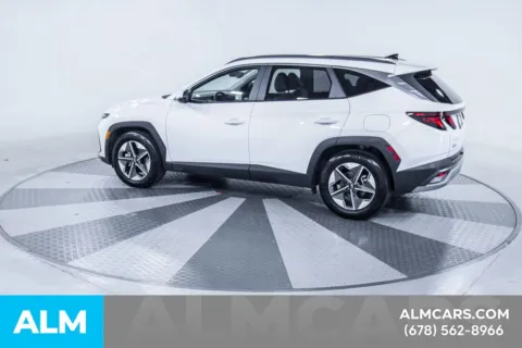 More photos of 2025 Hyundai Tucson SEL at ALM Kia South, GA