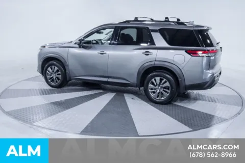 More photos of 2022 Nissan Pathfinder SV at ALM Kia South, GA